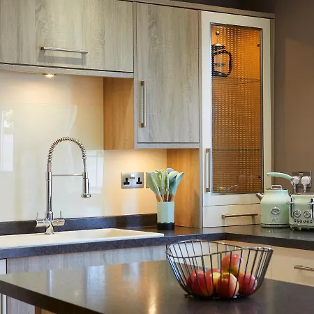 Courtyard بيت للعطل *